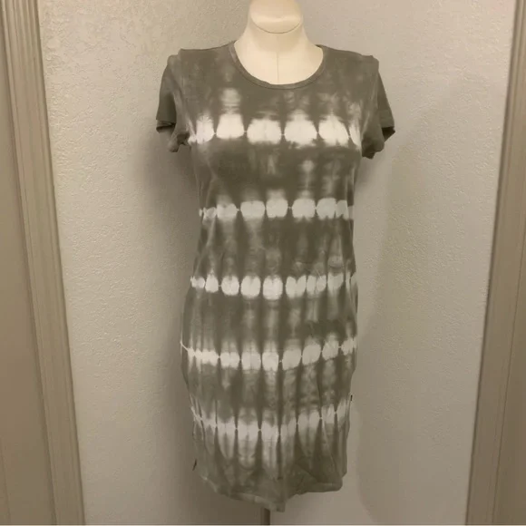 Gap Ladies T-Shirt Dress Olive Stripe Tie Dye S Gap Ladies T-Shirt Dress Olive Stripe Tie Dye S